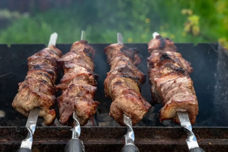 Brasero en acier corten : avantages, entretien et durabilité expliqués